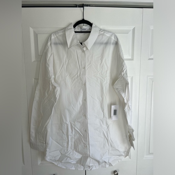 Oversized, Women’s button-down. - Picture 1 of 2